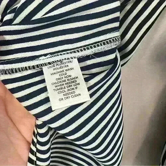 Loft black and white striped top size petite small - Picture 5 of 5